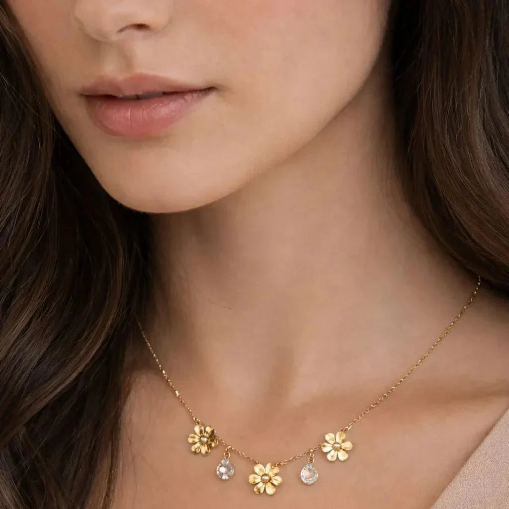 Stainless Steel Furnace Flower Charms Necklace